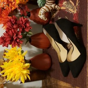 Women's Cato black open side pumps